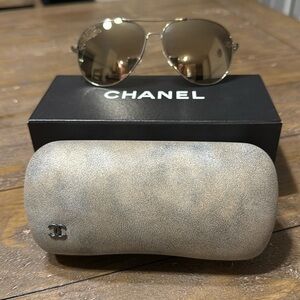 Women’s Chanel Aviator Sunglasses